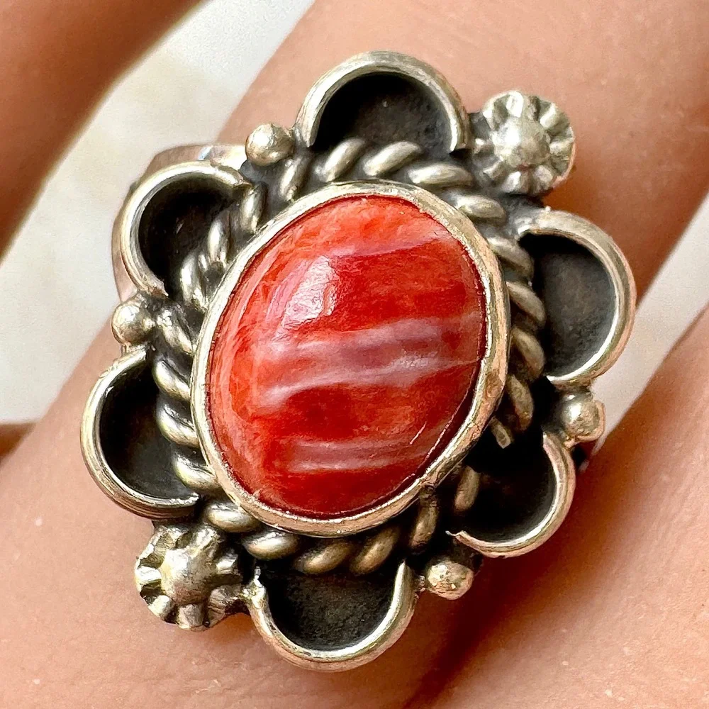Navajo Flower Ring Red Spiny Oyster Sz 8.5 Sterling Silver Native Signed Morgan